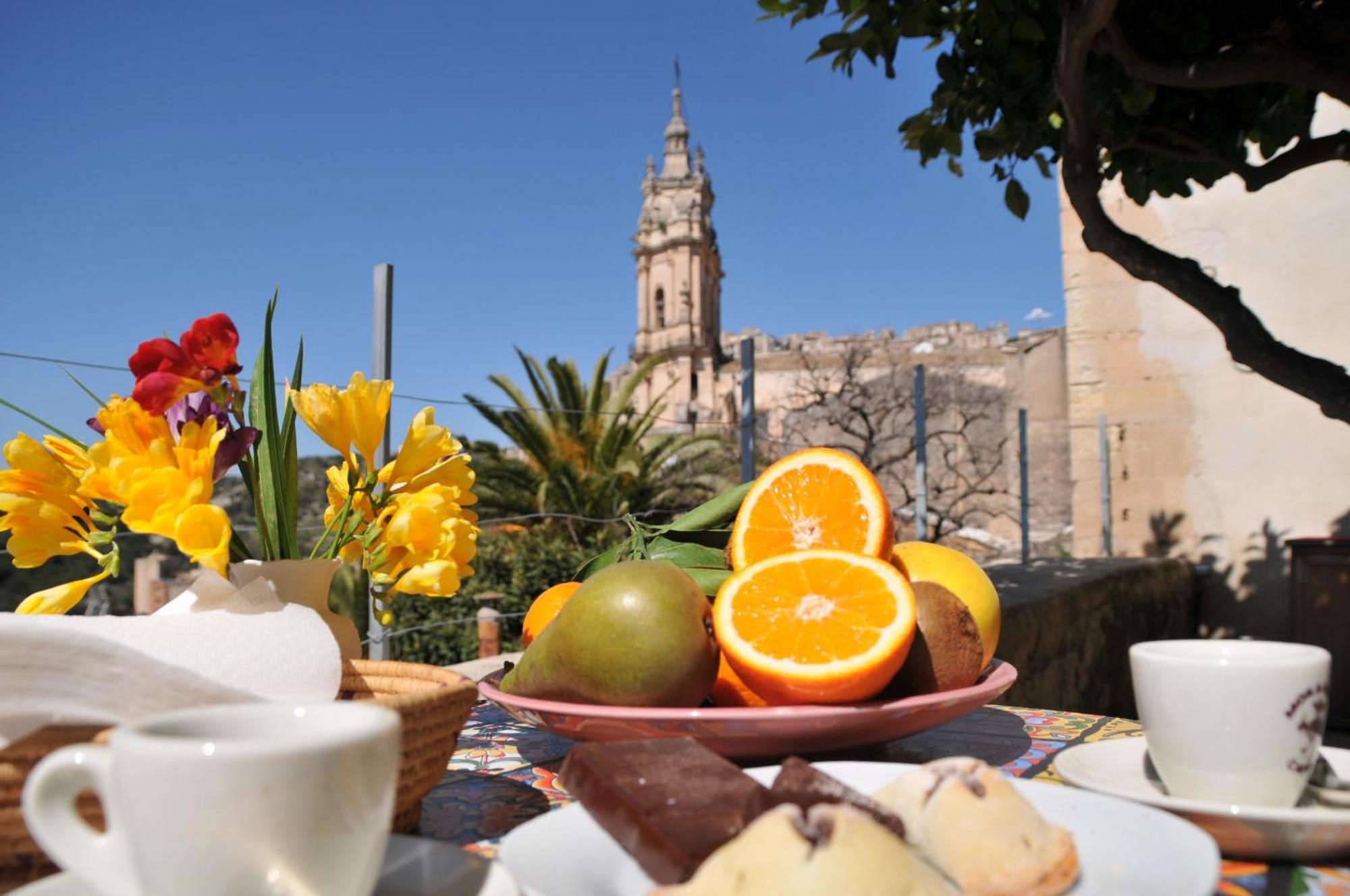 Bed and Breakfast Casa Sipione Papa à Modica Extérieur photo